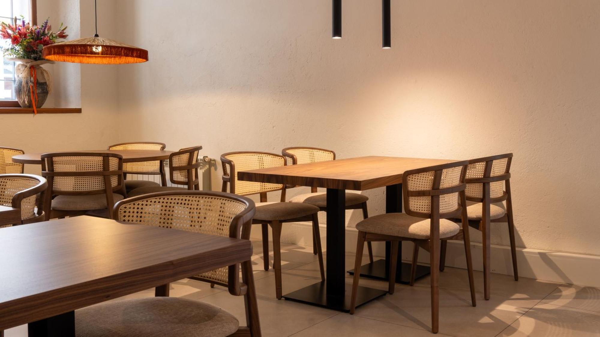 Flora Bed and Breakfast Banyoles Buitenkant foto